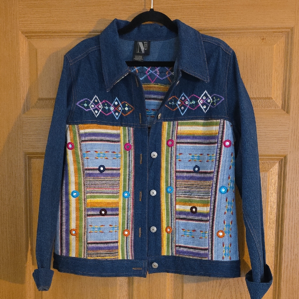 Nash Embroidered‎ Denim Jean Jacket Aztec Serape Boho Western Medium